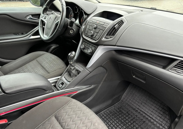 Opel Zafira cena 32900 przebieg: 197000, rok produkcji 2013 z Kalisz małe 211